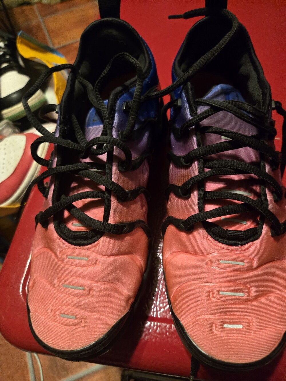 Nike Women’s Gradient Pink to Purple Lace-Up Sneakers